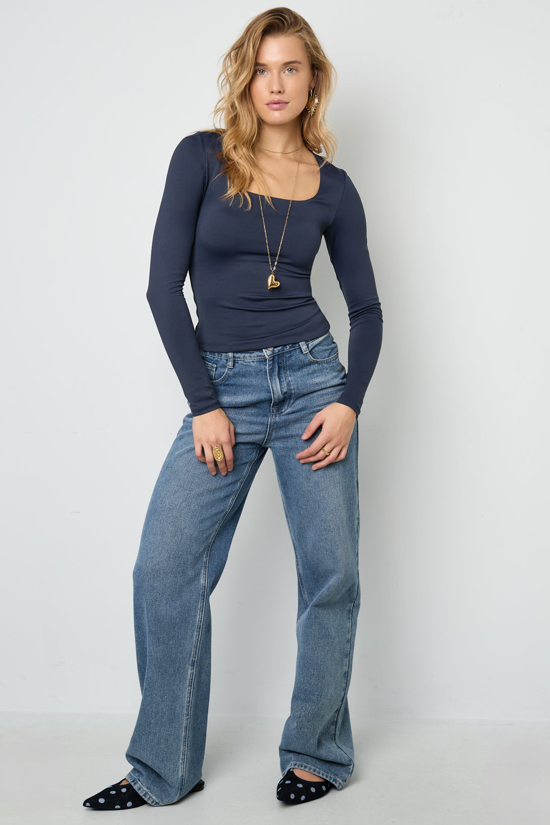 Knitted Nylon Women's Long Sleeve Top Basic Solid Color